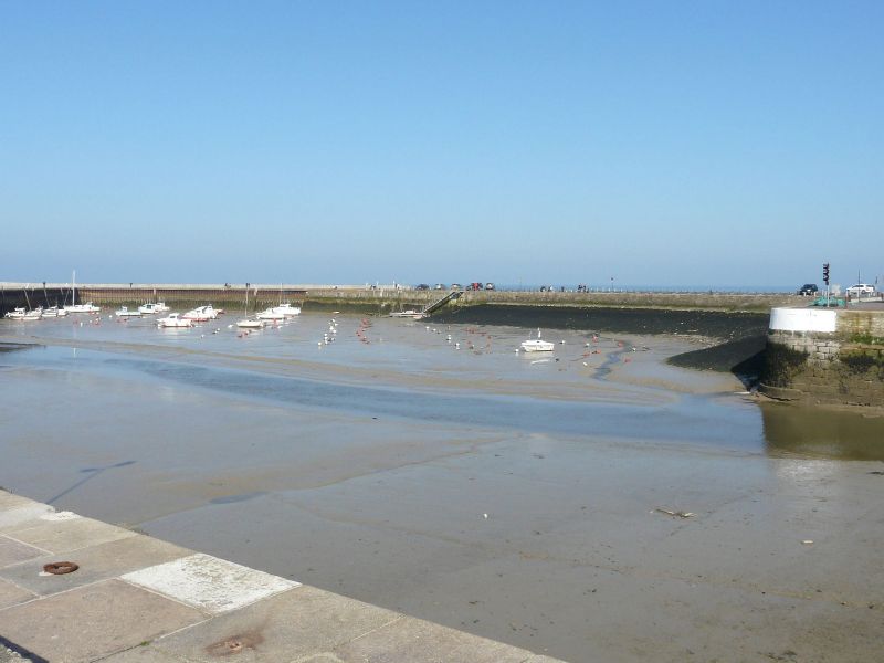 Avant-port