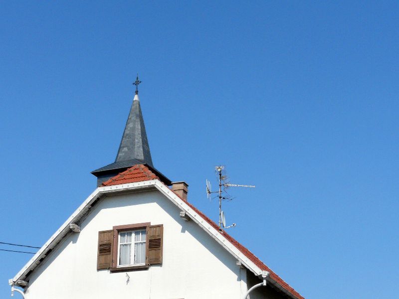 tele