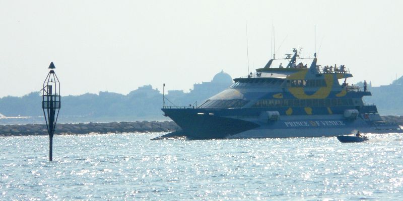 sortie du port