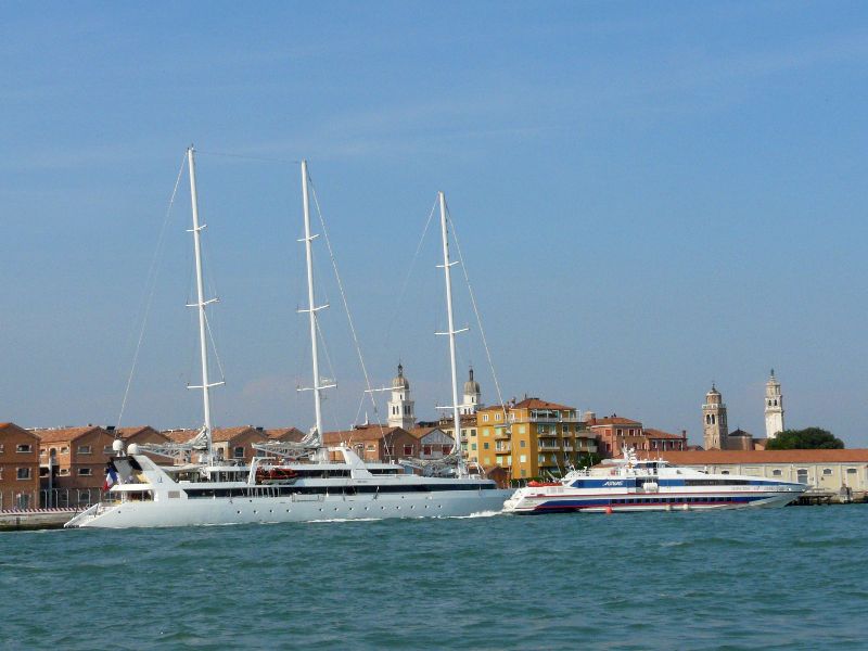 alt22